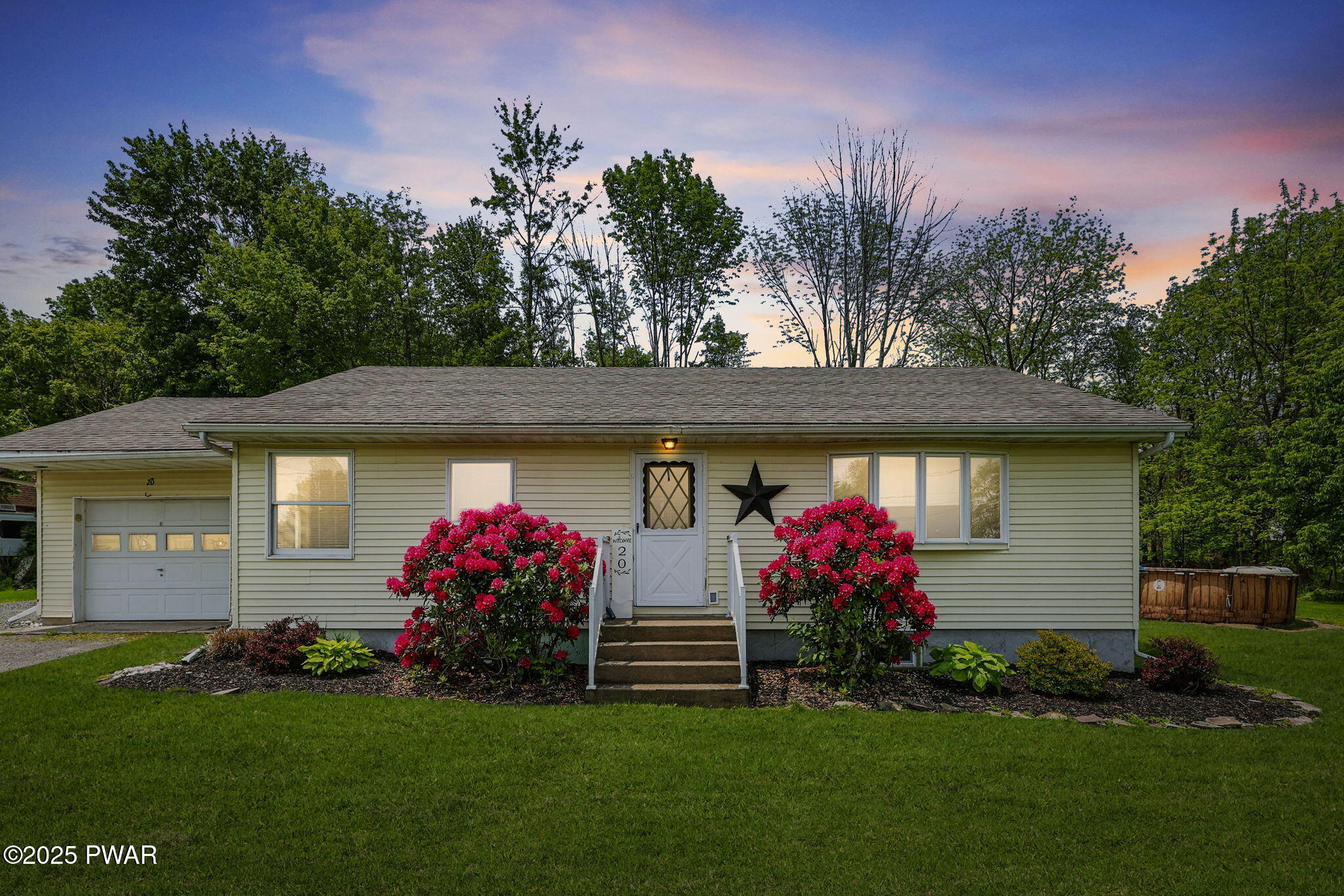 20 Rose Lane, Honesdale, Pennsylvania image 1