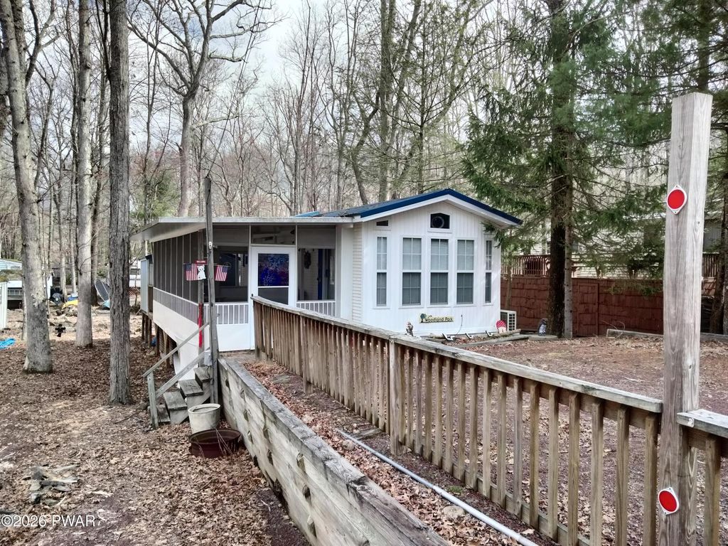 Photo of 117 Glenwood Lndg, Milford, PA 18337 (MLS # PW260966)