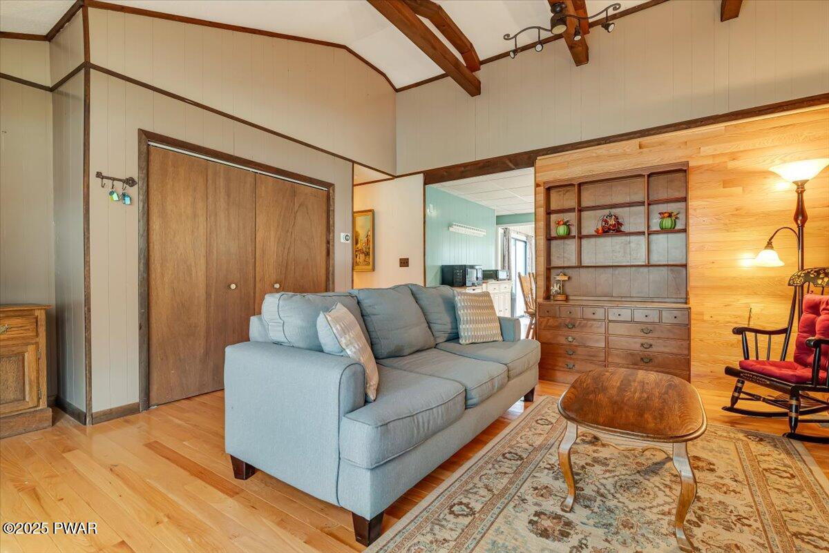 130 Grasshopper Lane Ln, Greentown, Pennsylvania image 12