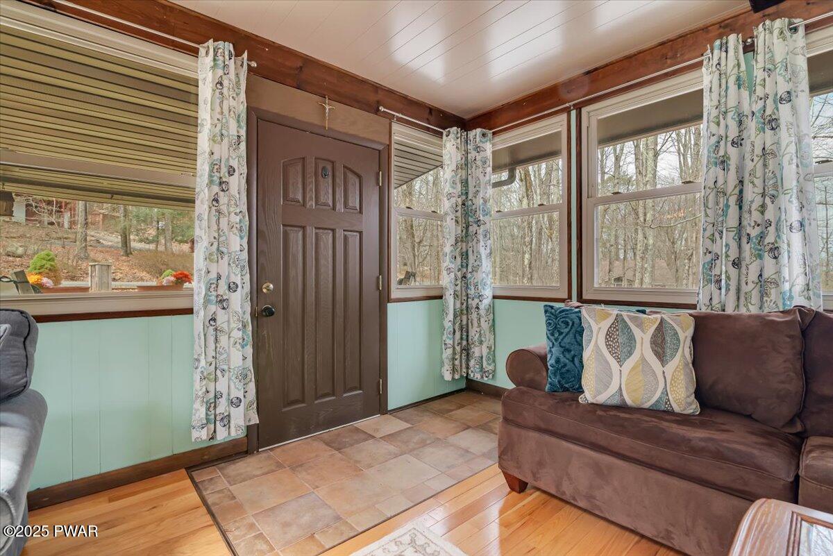 130 Grasshopper Lane Ln, Greentown, Pennsylvania image 8
