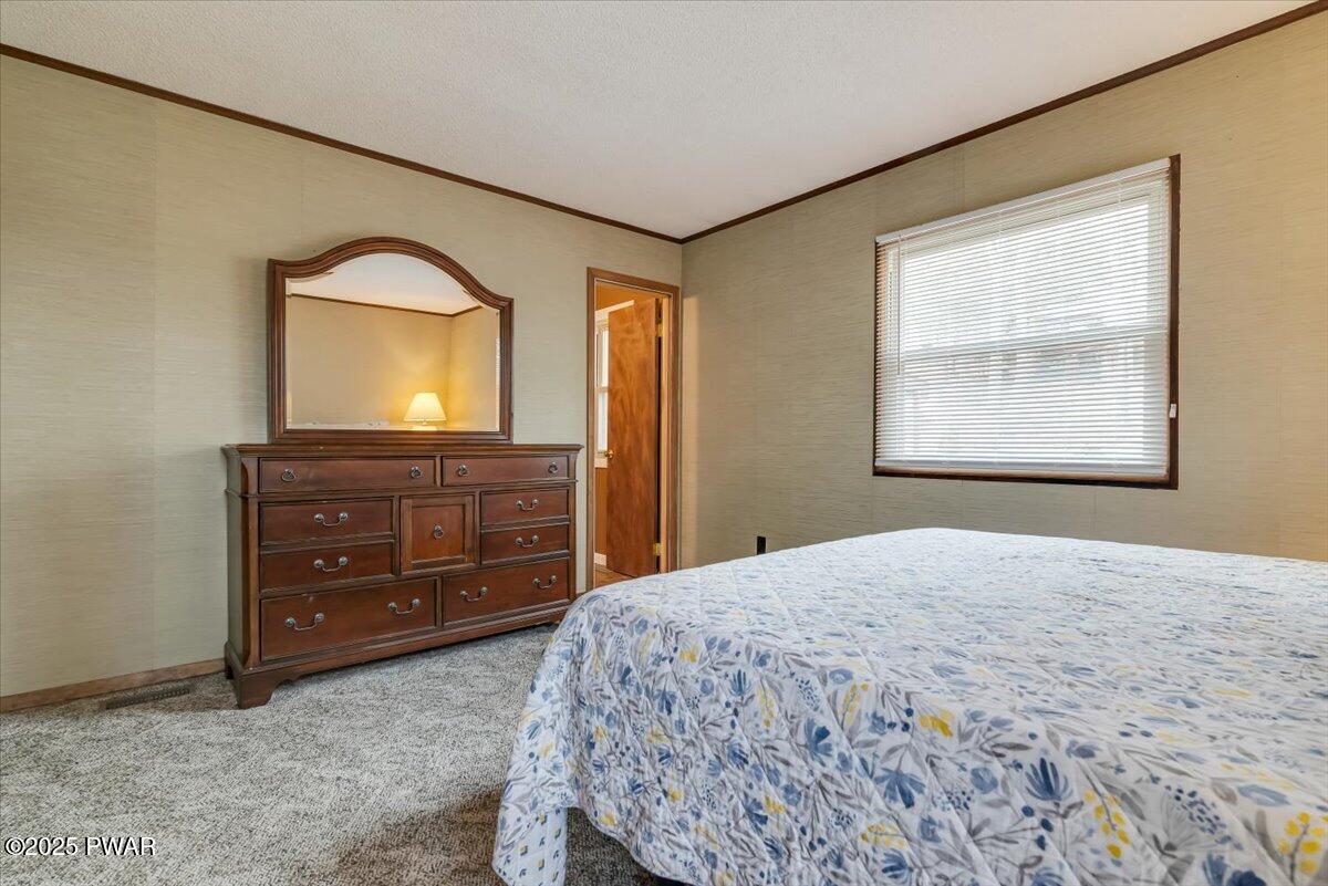 130 Grasshopper Lane Ln, Greentown, Pennsylvania image 28
