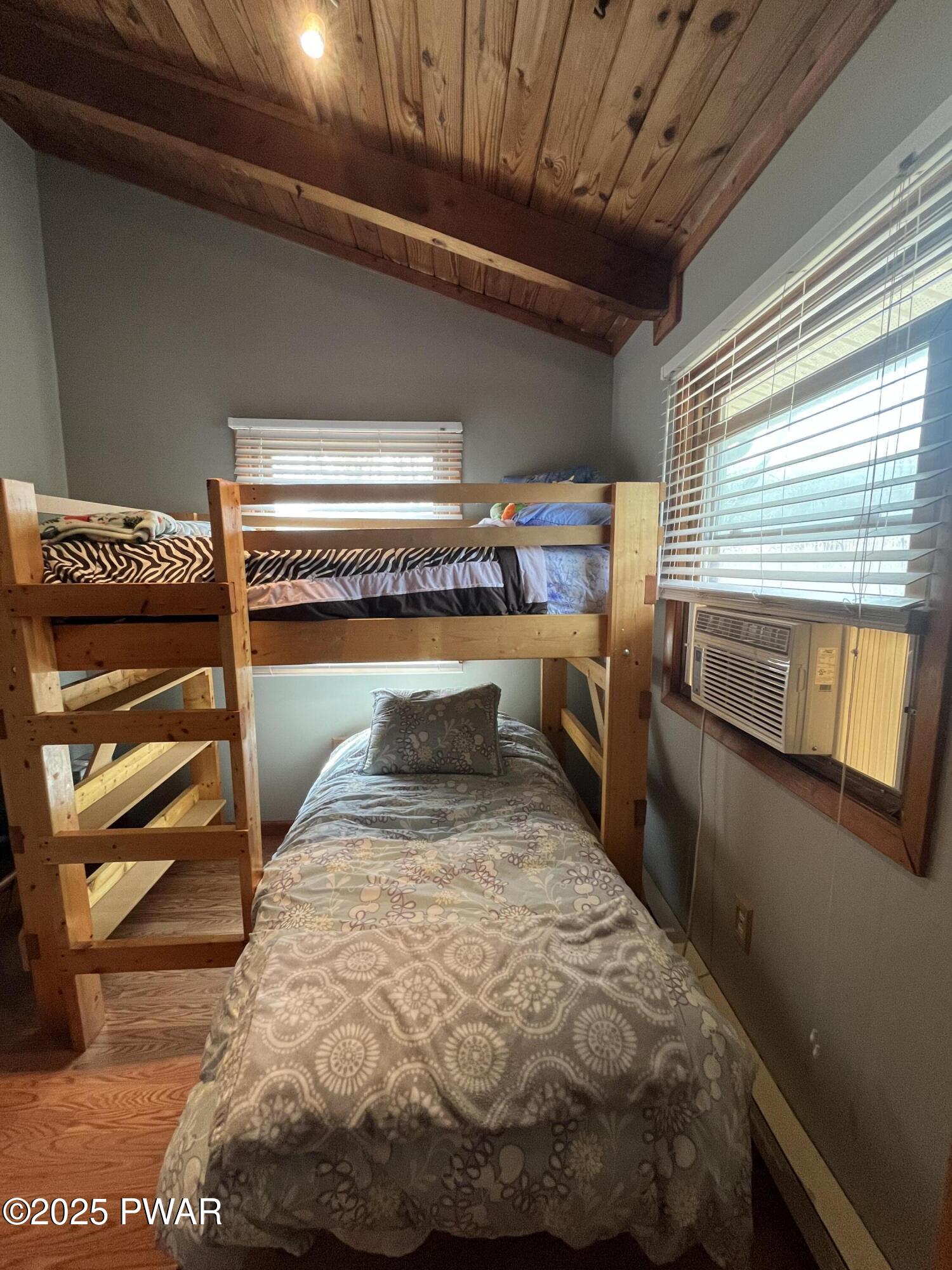 677 W Chipmunk Road, Bushkill, Pennsylvania image 42