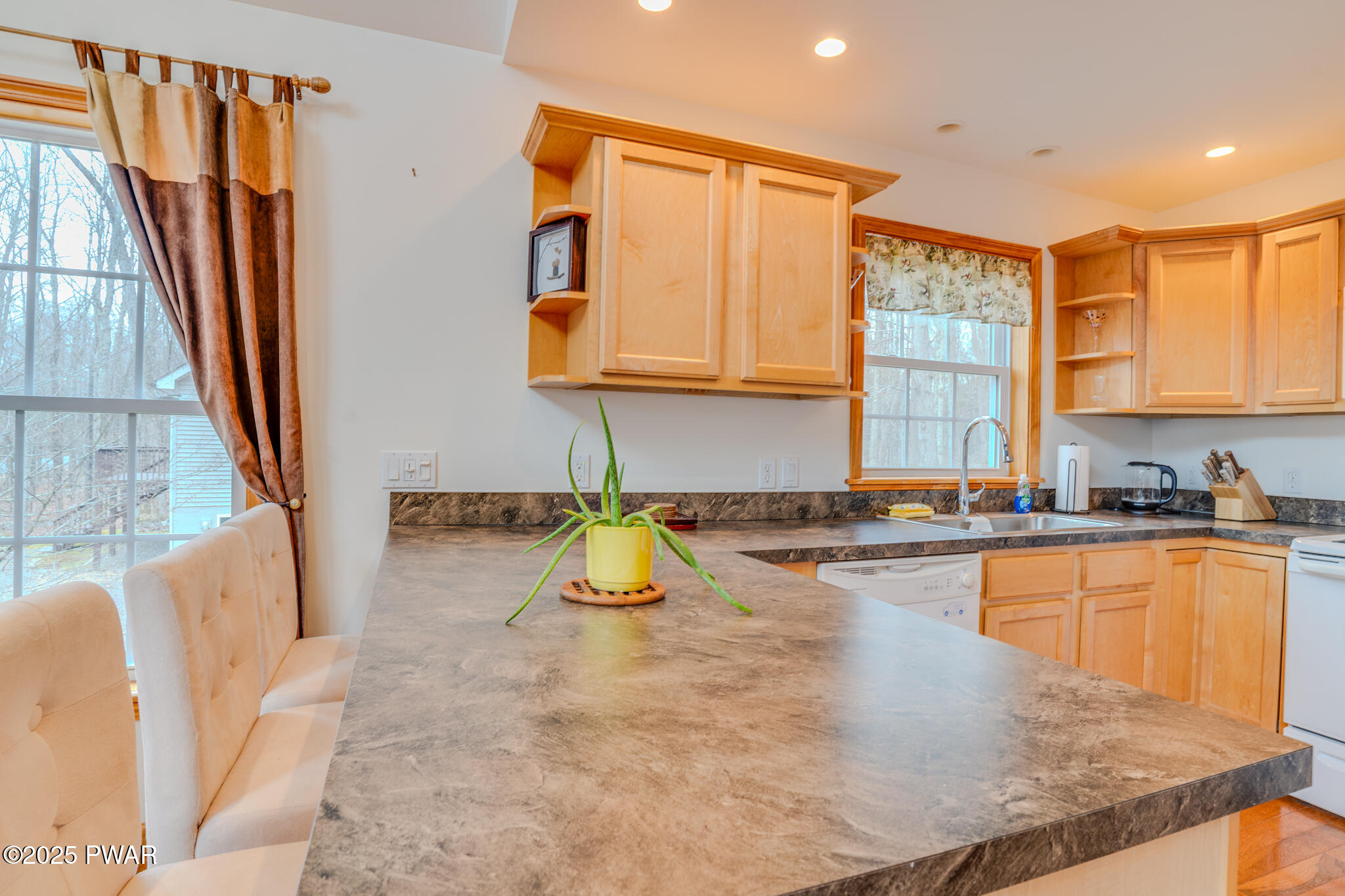 1084 Lakeland Drive, Lake Ariel, Pennsylvania image 13