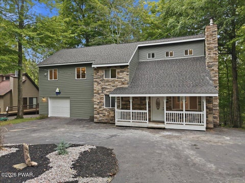 Homes For Sale - 1012 Fawnhill Court<br/> Lake Ariel, PA 18436