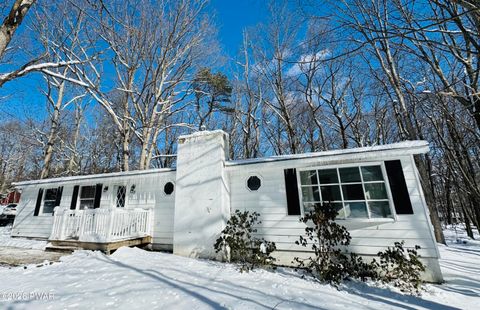 Homes For Sale - 130 Cottonwood Court<br/> Milford, PA 18337