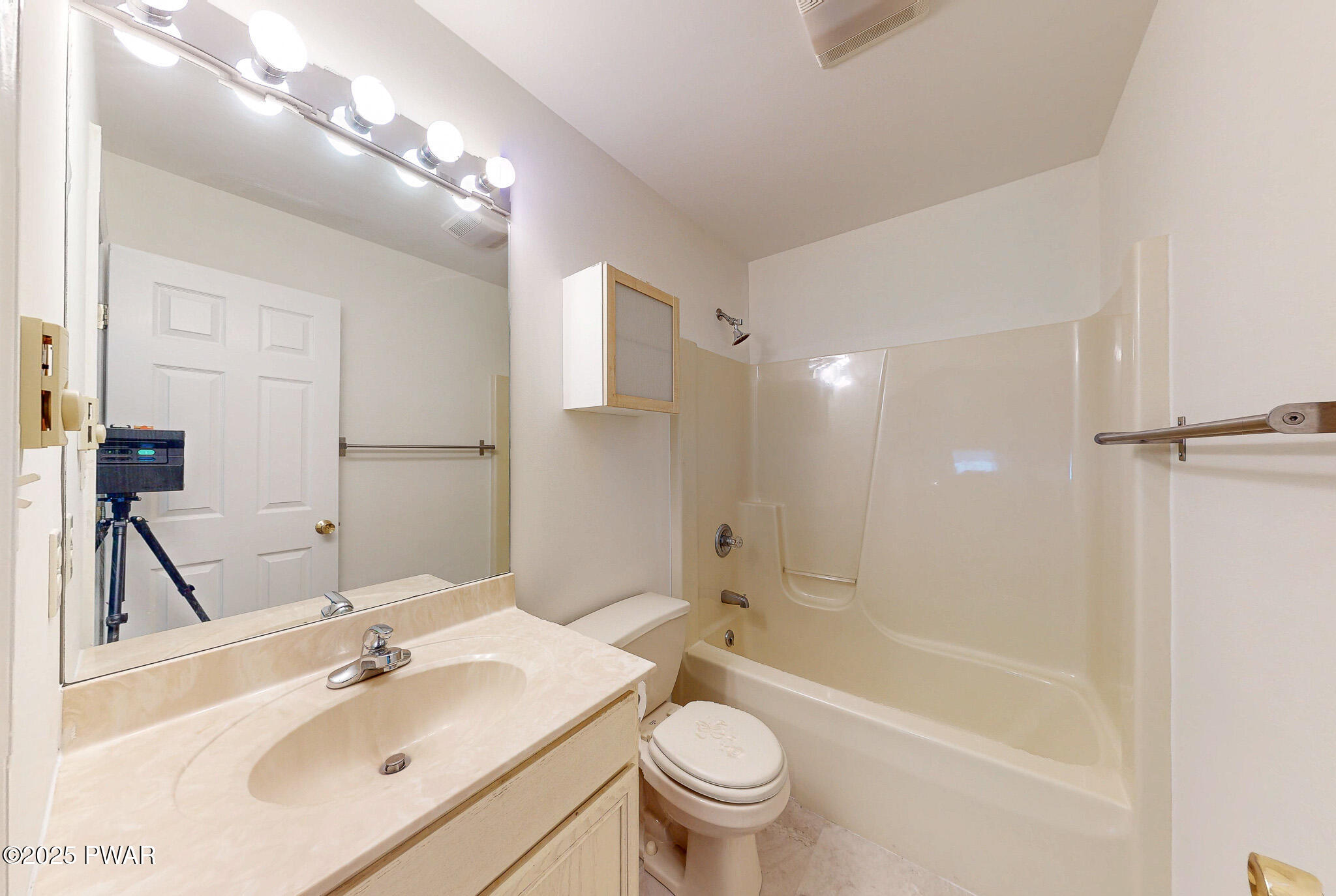 109 Fox Court, Dingmans Ferry, Pennsylvania image 13