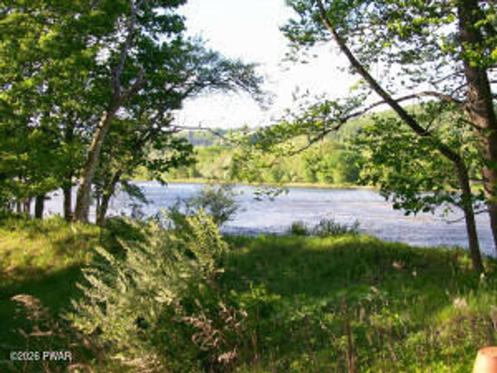 Photo of 0 Tammany Flats Terrace, Damascus, PA 18415 (MLS # PW260905)