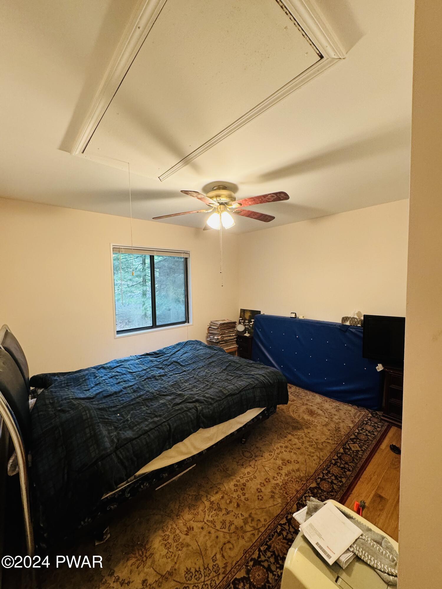 Lords Valley, Pennsylvania 18428, United States, 4 Bedrooms Bedrooms, ,2 BathroomsBathrooms,Residential,Pending,49909