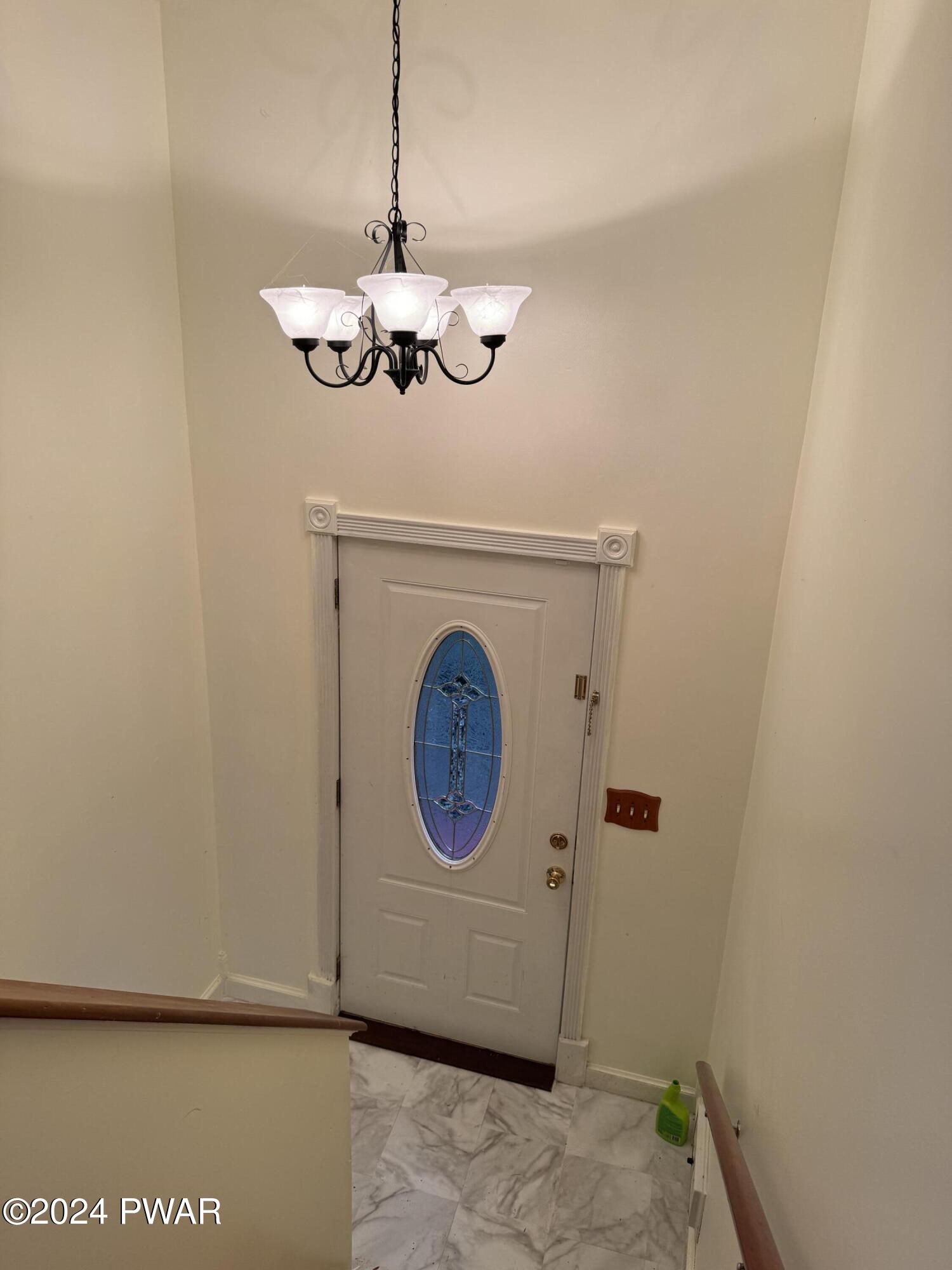 Lords Valley, Pennsylvania 18428, United States, 4 Bedrooms Bedrooms, ,2 BathroomsBathrooms,Residential,Pending,49909