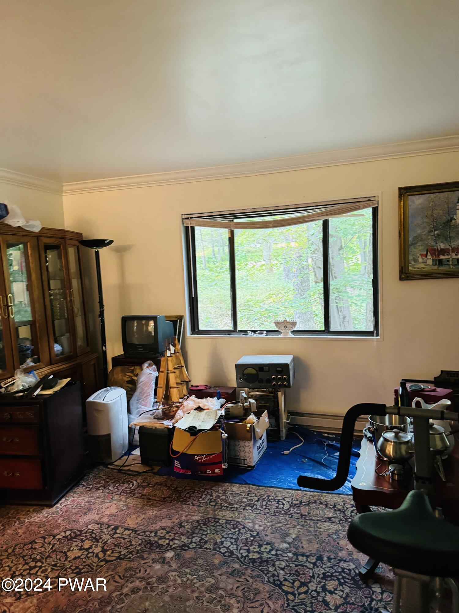 Lords Valley, Pennsylvania 18428, United States, 4 Bedrooms Bedrooms, ,2 BathroomsBathrooms,Residential,Pending,49909