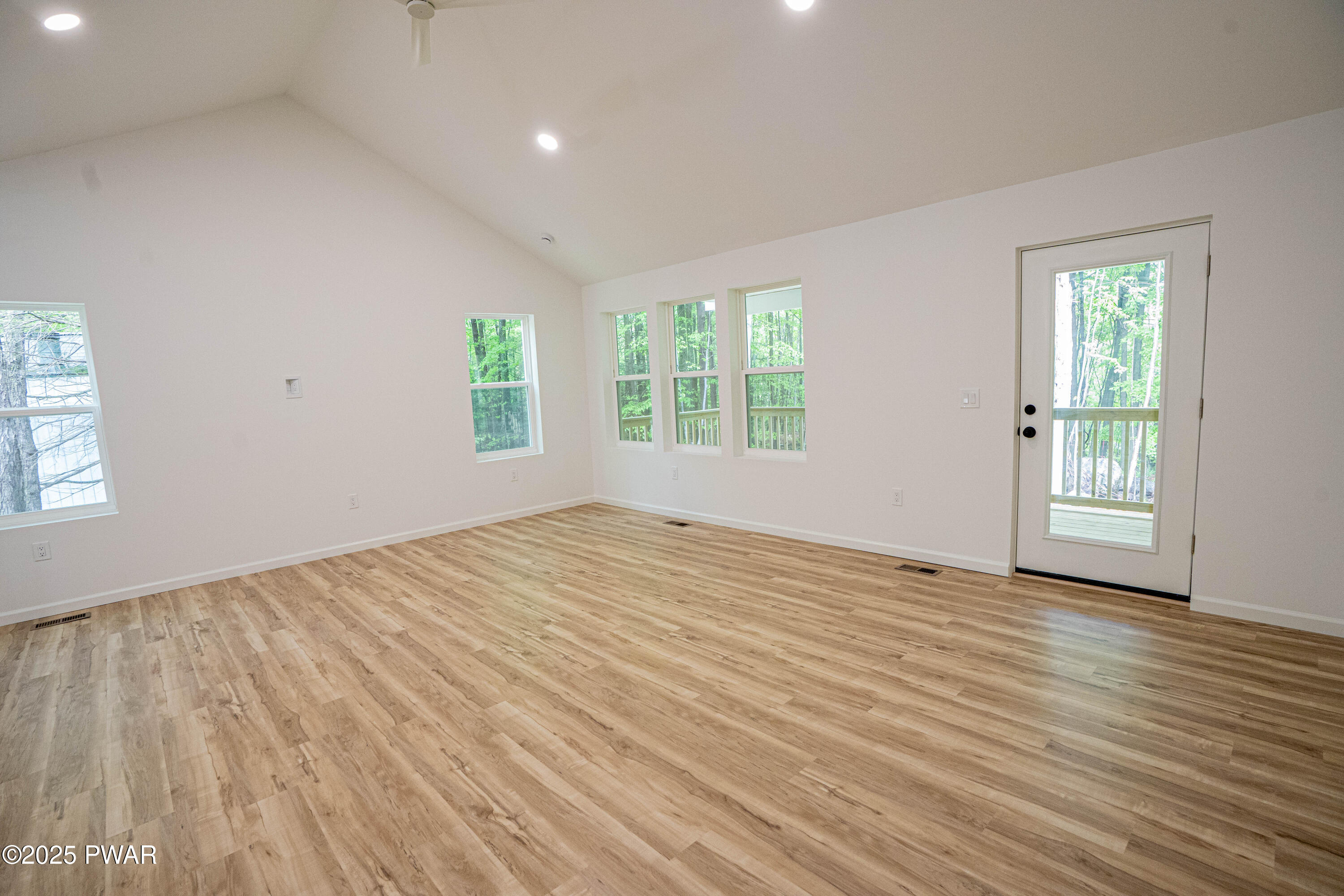 34 Thornwood Terrace, Lake Ariel, Pennsylvania image 18