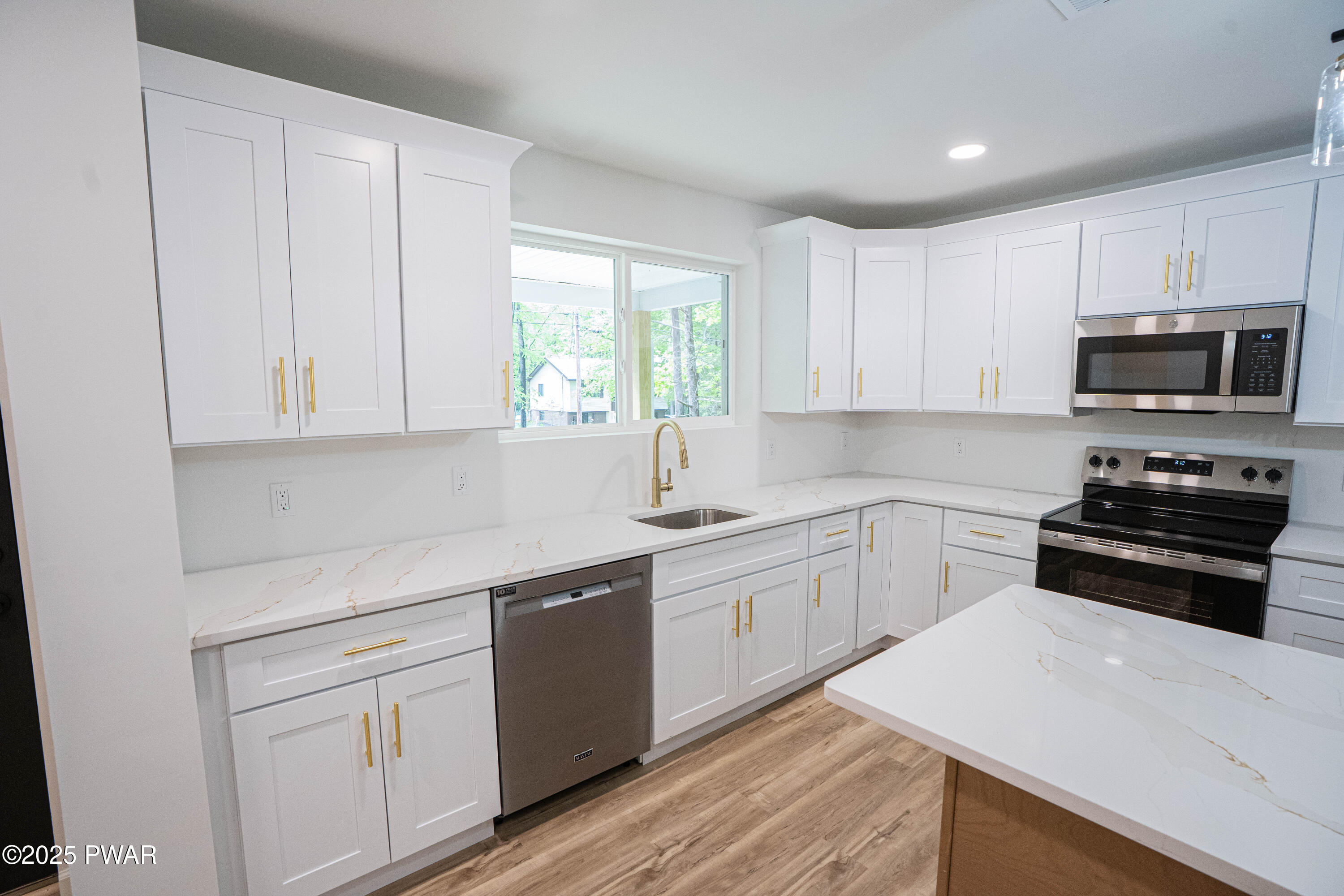 34 Thornwood Terrace, Lake Ariel, Pennsylvania image 12