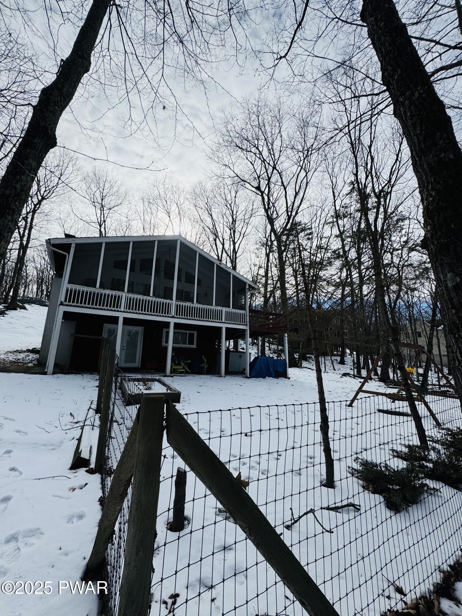 Lords Valley, Pennsylvania 18428, United States, 3 Bedrooms Bedrooms, ,2 BathroomsBathrooms,Residential,Pending,11856