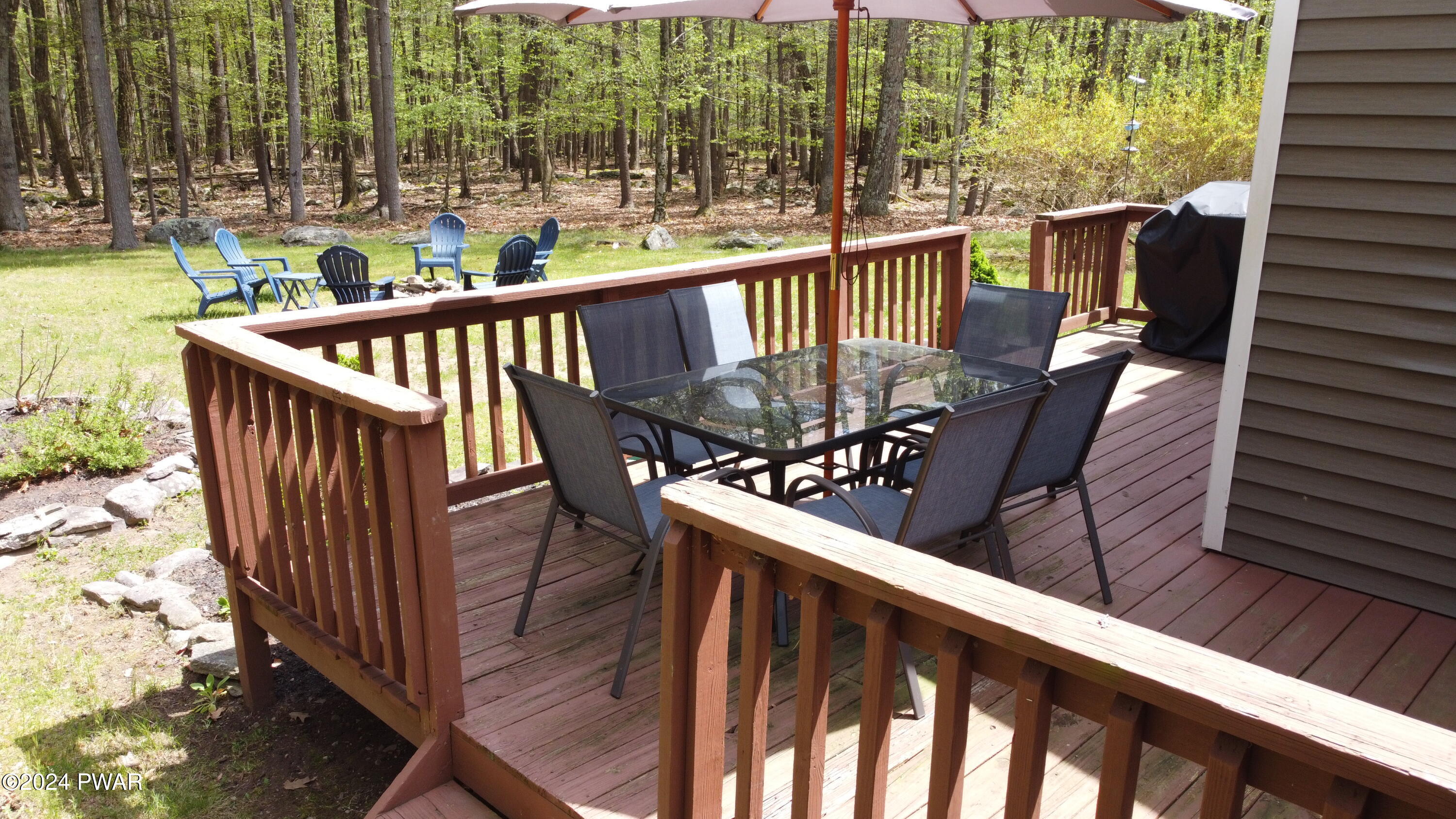 Lakeville, Pennsylvania 18438, United States, 2 Bedrooms Bedrooms, ,2 BathroomsBathrooms,Residential,Pending,58639