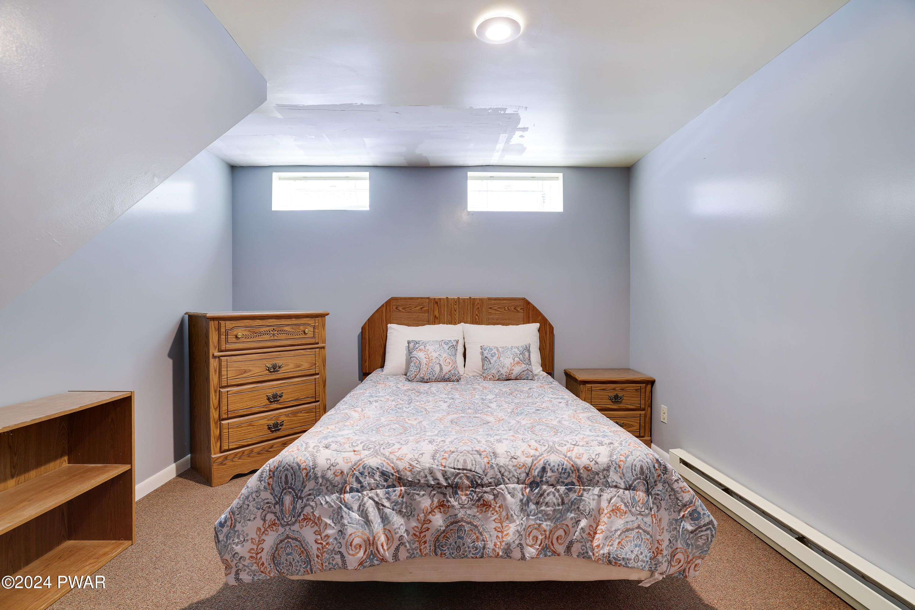 Lakeville, Pennsylvania 18438, United States, 2 Bedrooms Bedrooms, ,2 BathroomsBathrooms,Residential,Pending,58639