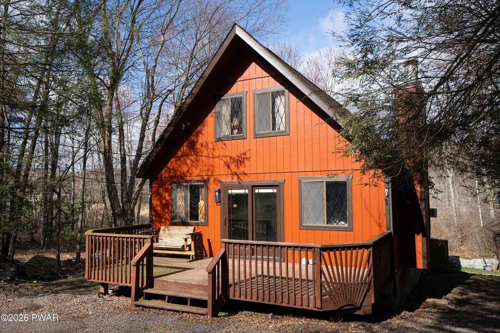 Photo of 72 Oak Circle, Lake Ariel, PA 18436 (MLS # PW260861)