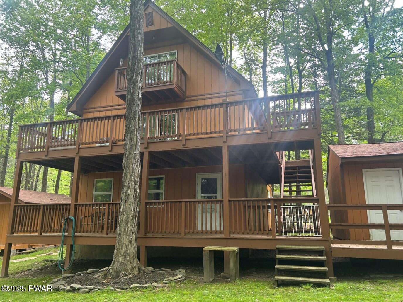 106 Chestnut Drive, Greentown, Pennsylvania image 1