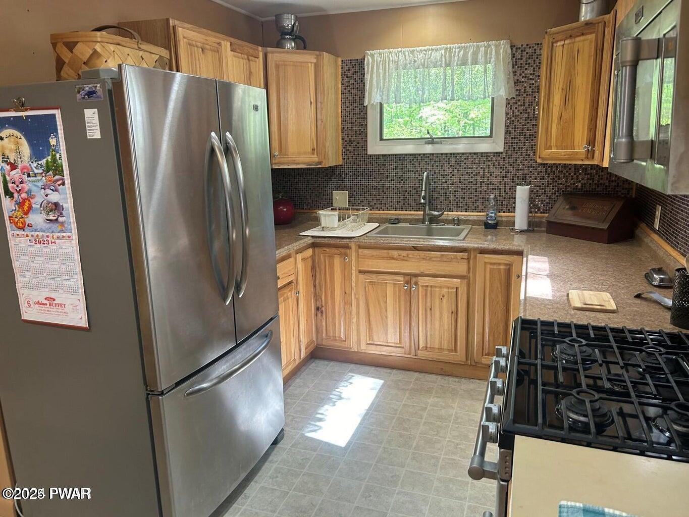 106 Chestnut Drive, Greentown, Pennsylvania image 13