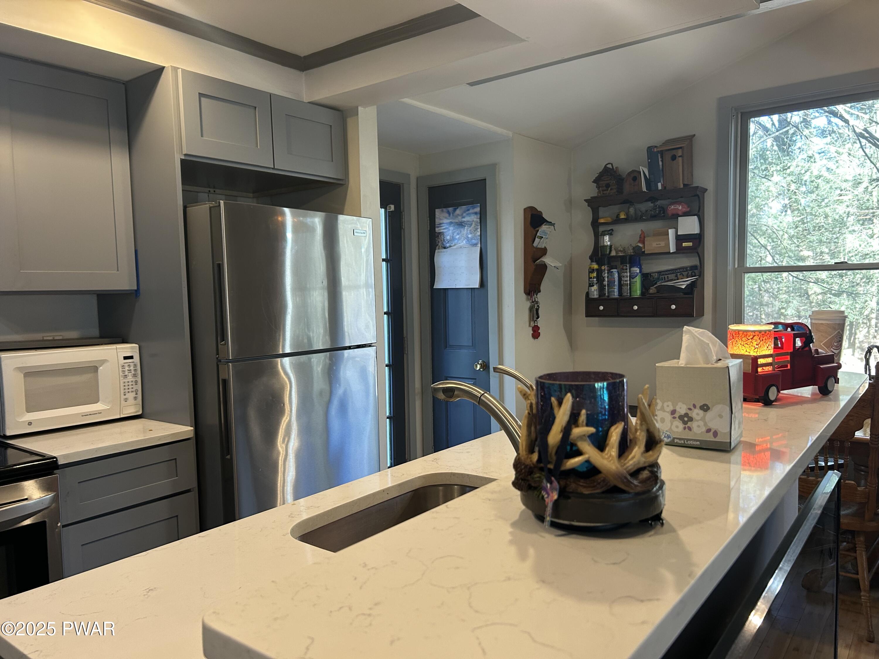 113 Branchwood Trail, Dingmans Ferry, Pennsylvania image 4