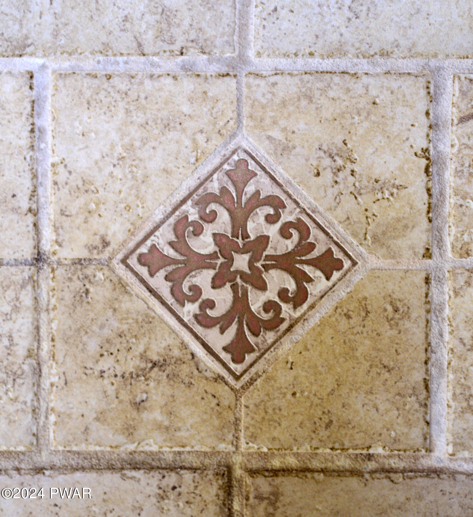 Hawley, Pennsylvania 18428, United States, 4 Bedrooms Bedrooms, ,3 BathroomsBathrooms,Residential,Pending,64162