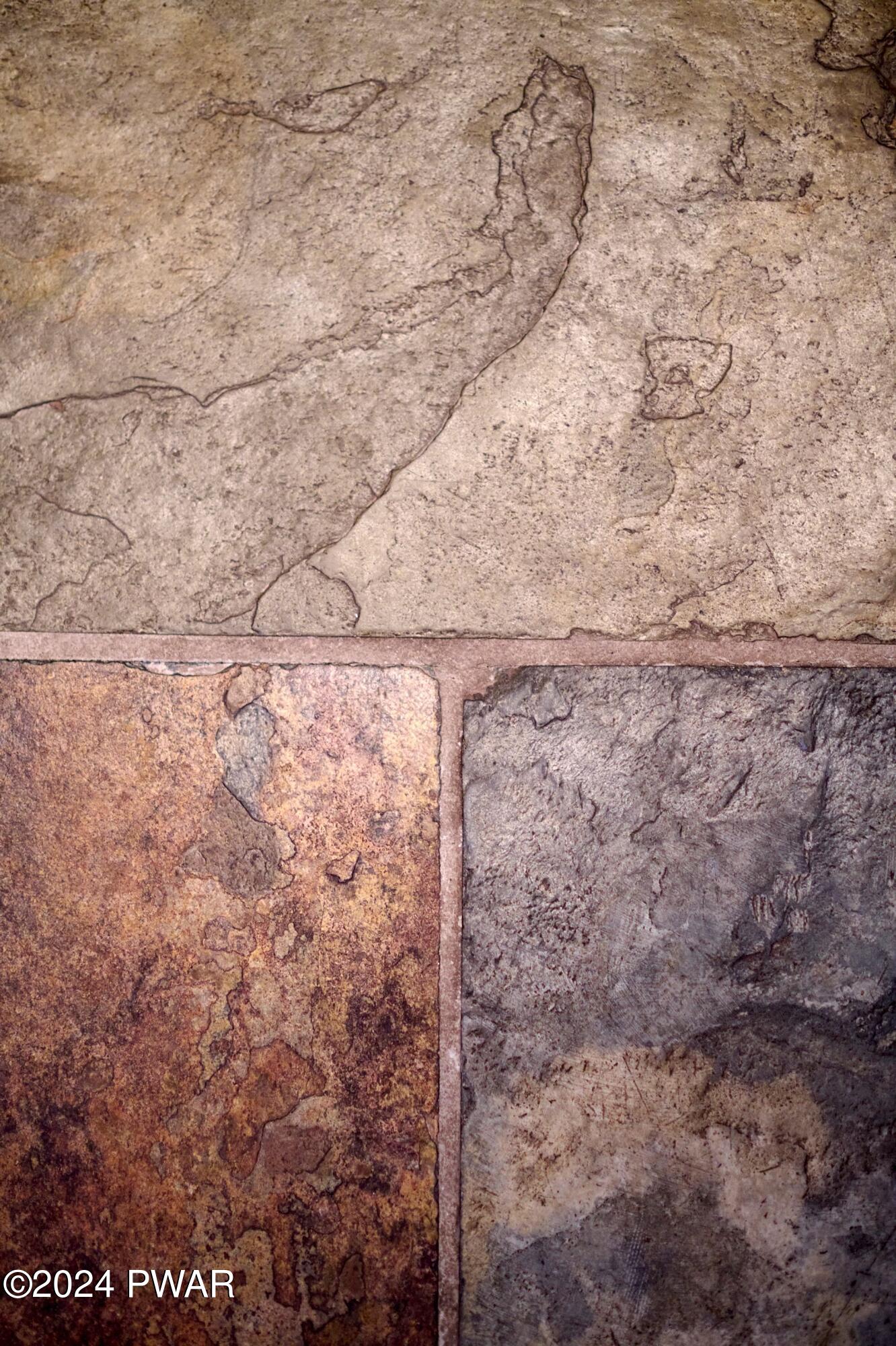 Hawley, Pennsylvania 18428, United States, 4 Bedrooms Bedrooms, ,3 BathroomsBathrooms,Residential,Pending,64162