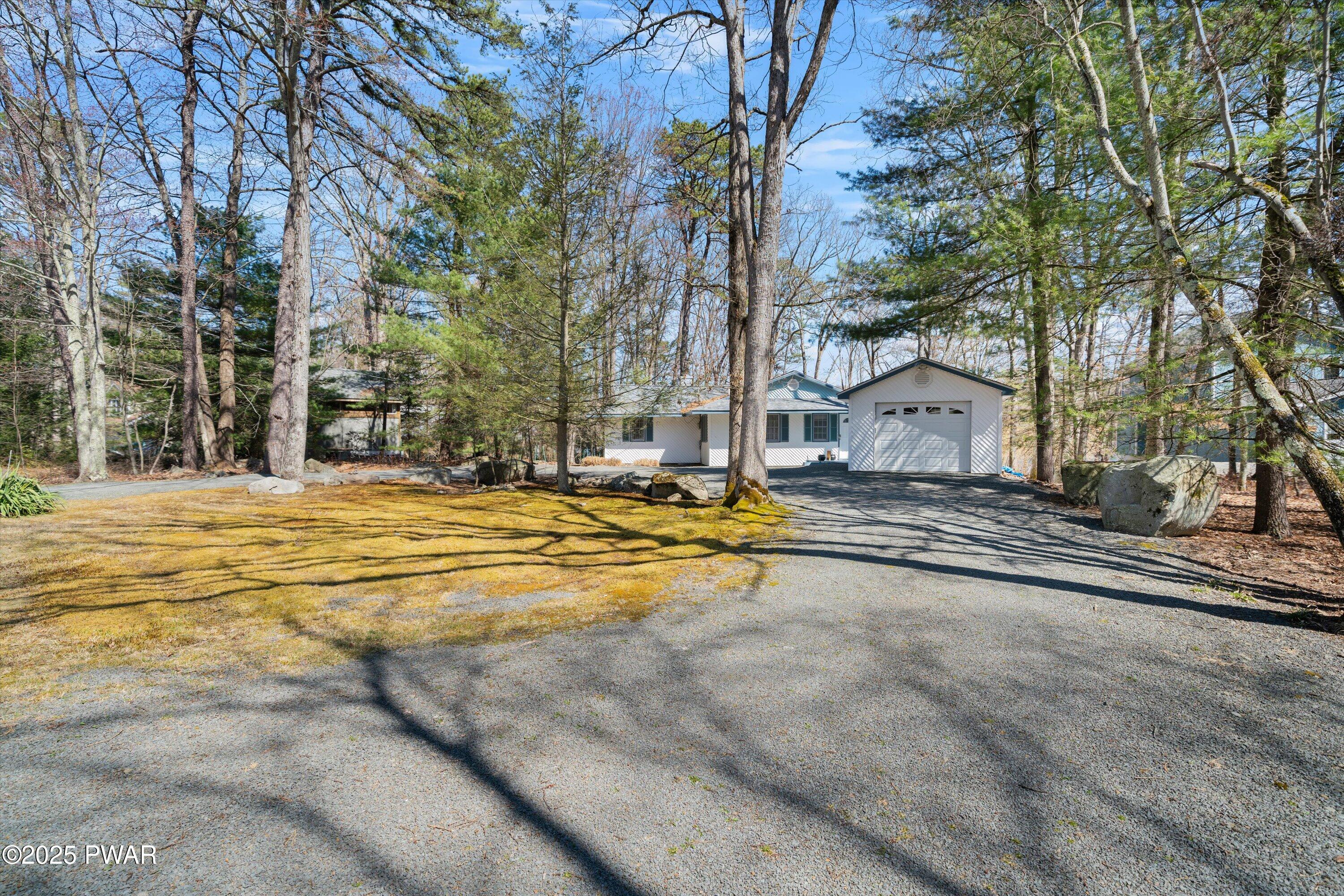 123 Basswood Lane, Lords Valley, Pennsylvania image 2
