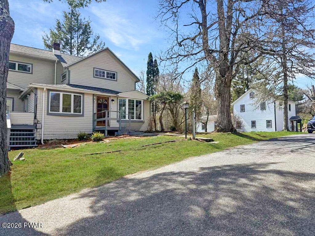 Photo of 355359 German Hill Road, Shohola, PA 18458 (MLS # PW260797)