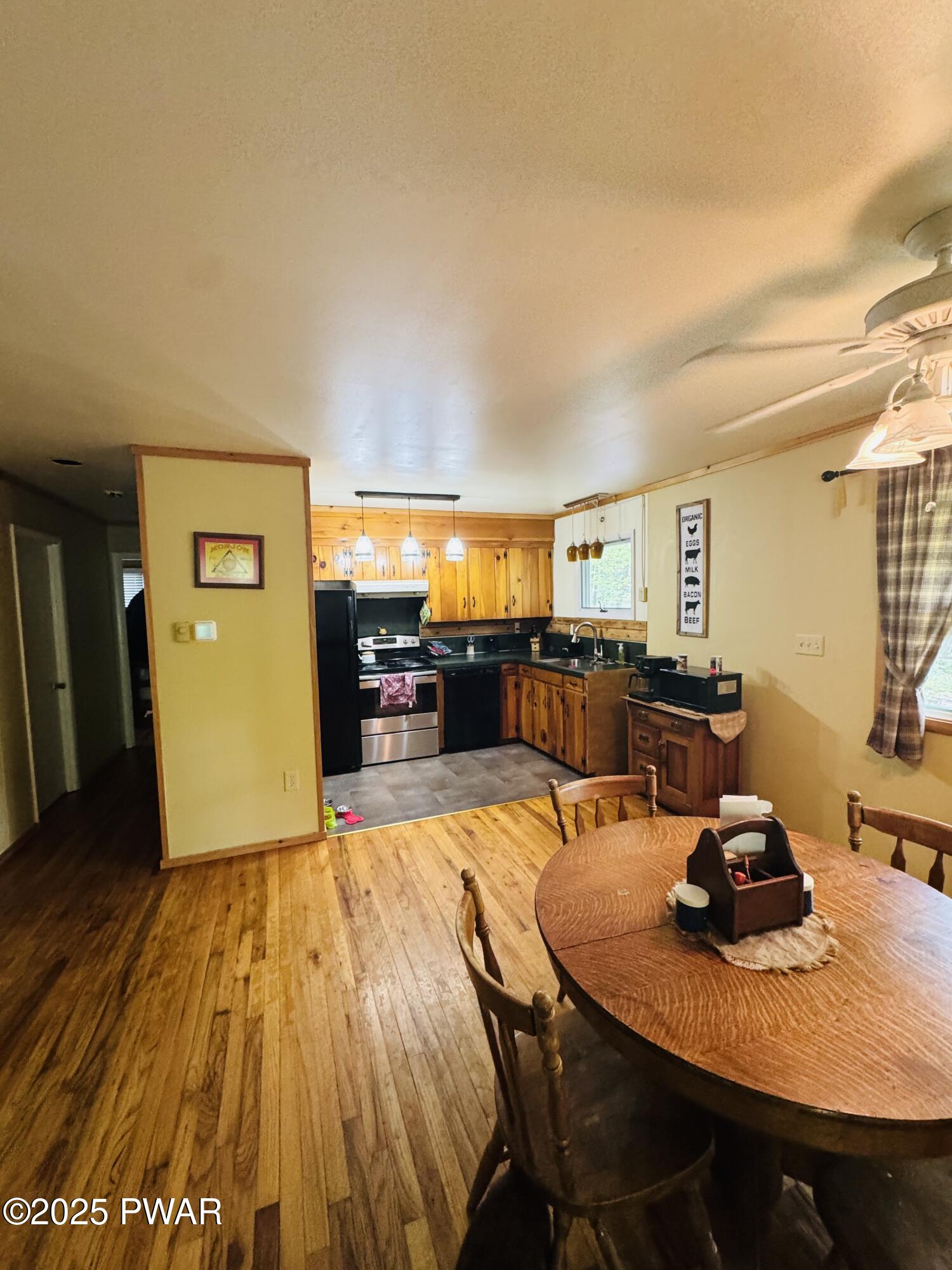 Lords Valley, Pennsylvania 18428, United States, 2 Bedrooms Bedrooms, ,2 BathroomsBathrooms,Residential,Active,173677