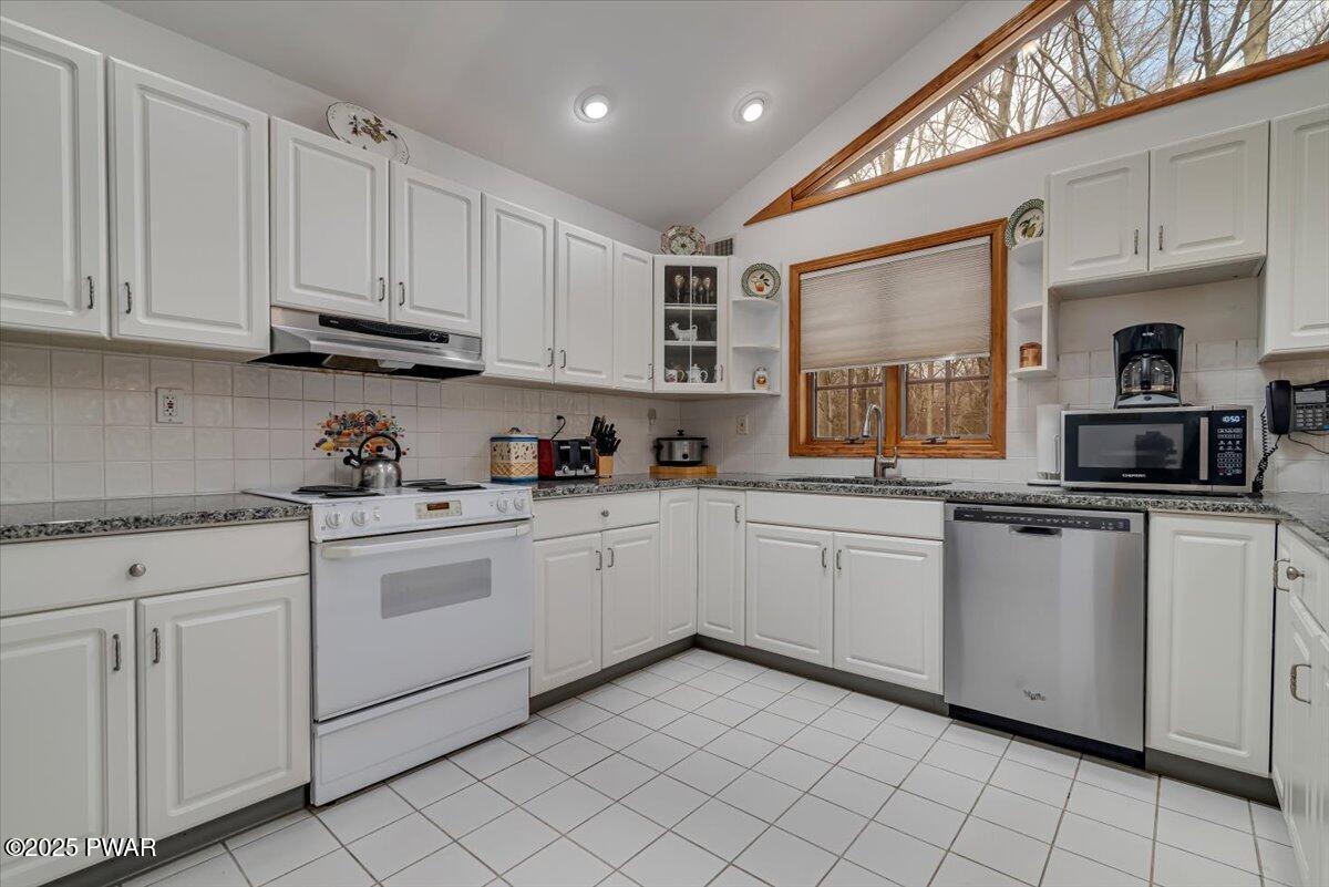 106 Alder Lane, Greentown, Pennsylvania image 7