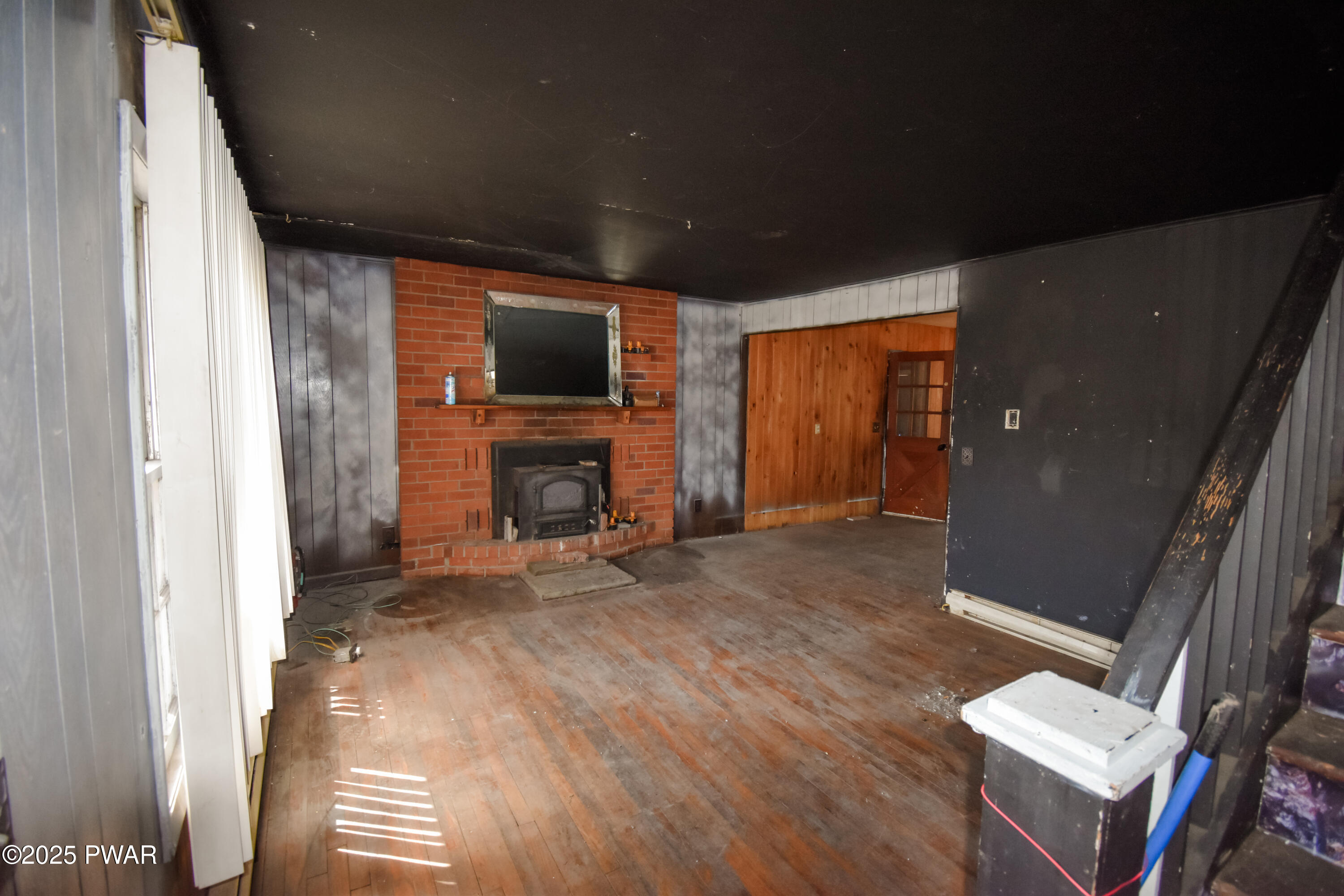 429 Flat Rock Road, Forest City, Pennsylvania image 8