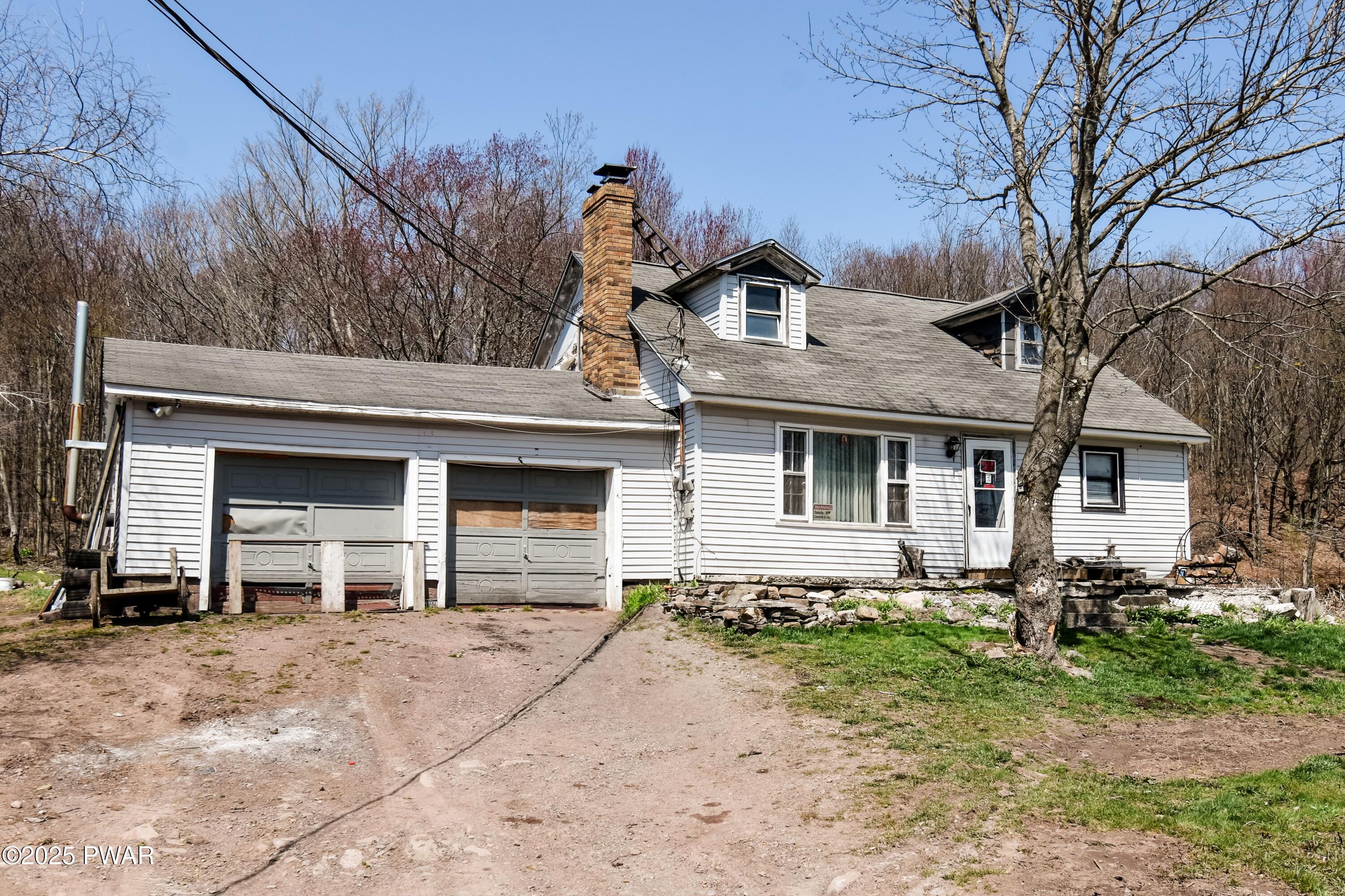429 Flat Rock Road, Forest City, Pennsylvania image 3