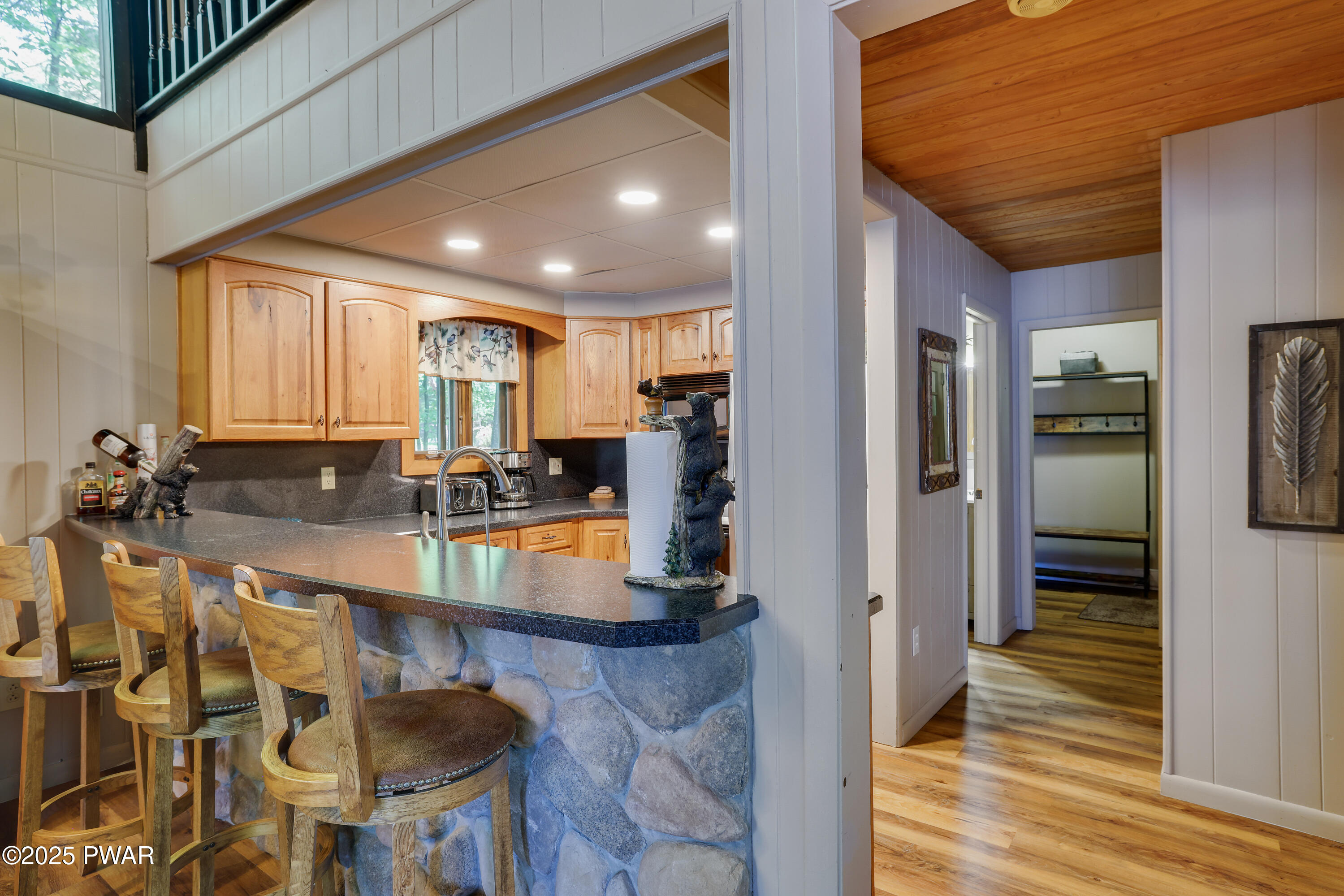 102 Lake Run, Greentown, Pennsylvania image 13