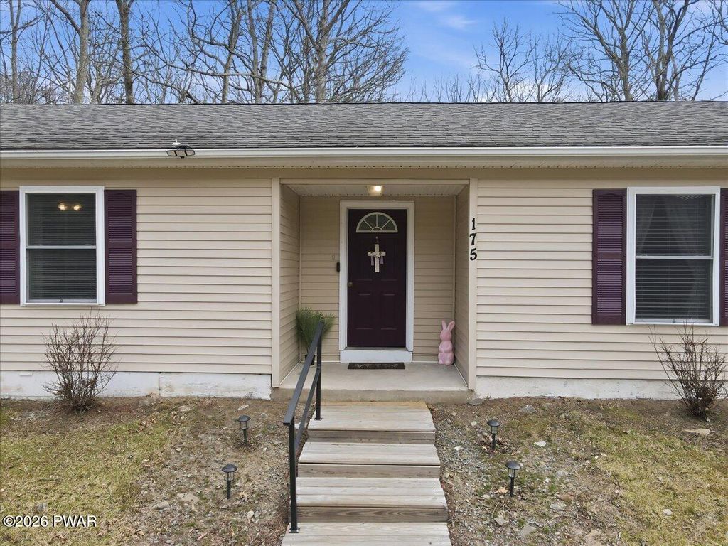 Photo of 175 Oak Hill Road, Hawley, PA 18428 (MLS # PW260787)