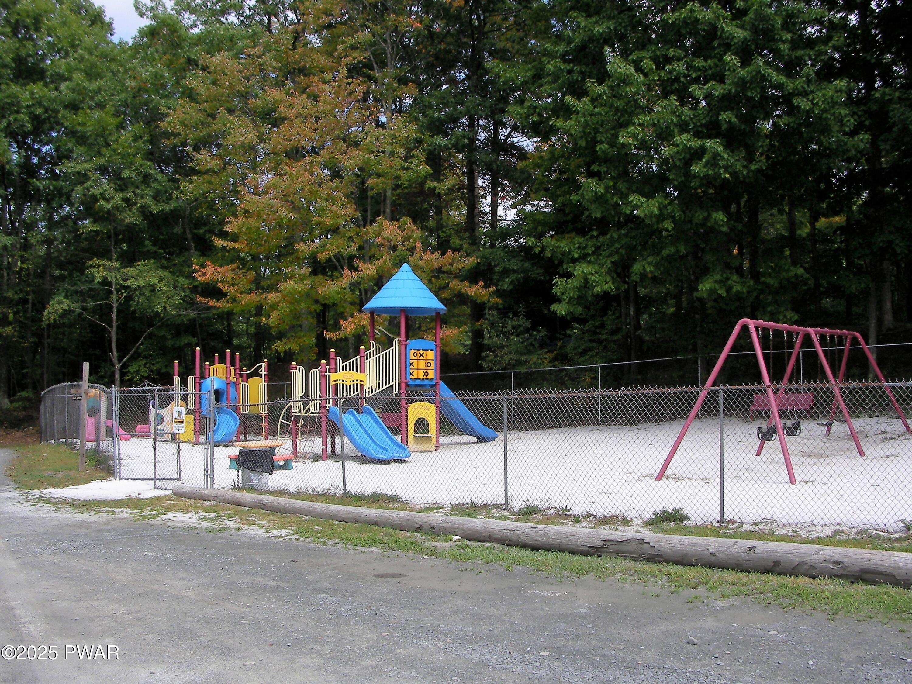 111 Stasa Court, Milford, Pennsylvania image 32