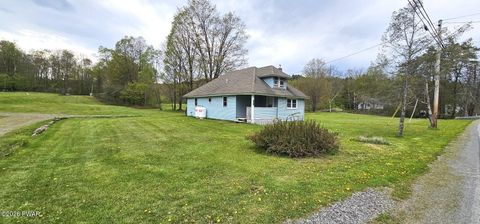 Homes For Sale - 3067 Hancock Highway<br/> Wayne County, Equinunk, PA 18417