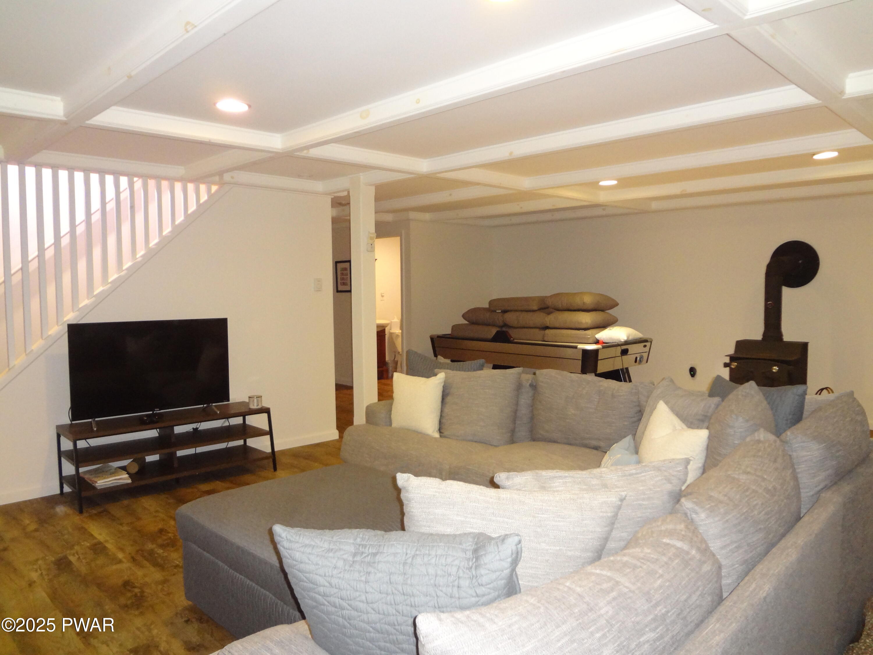 331 Wallenpaupack Drive, Greentown, Pennsylvania image 32