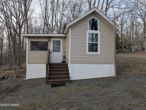 Mobile Home For Sale - 124-126 Beaver Lane<br/> Shohola, PA 18458