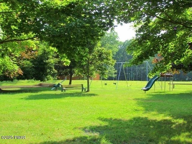 1353 Dewberry Drive, Hawley, Pennsylvania image 6