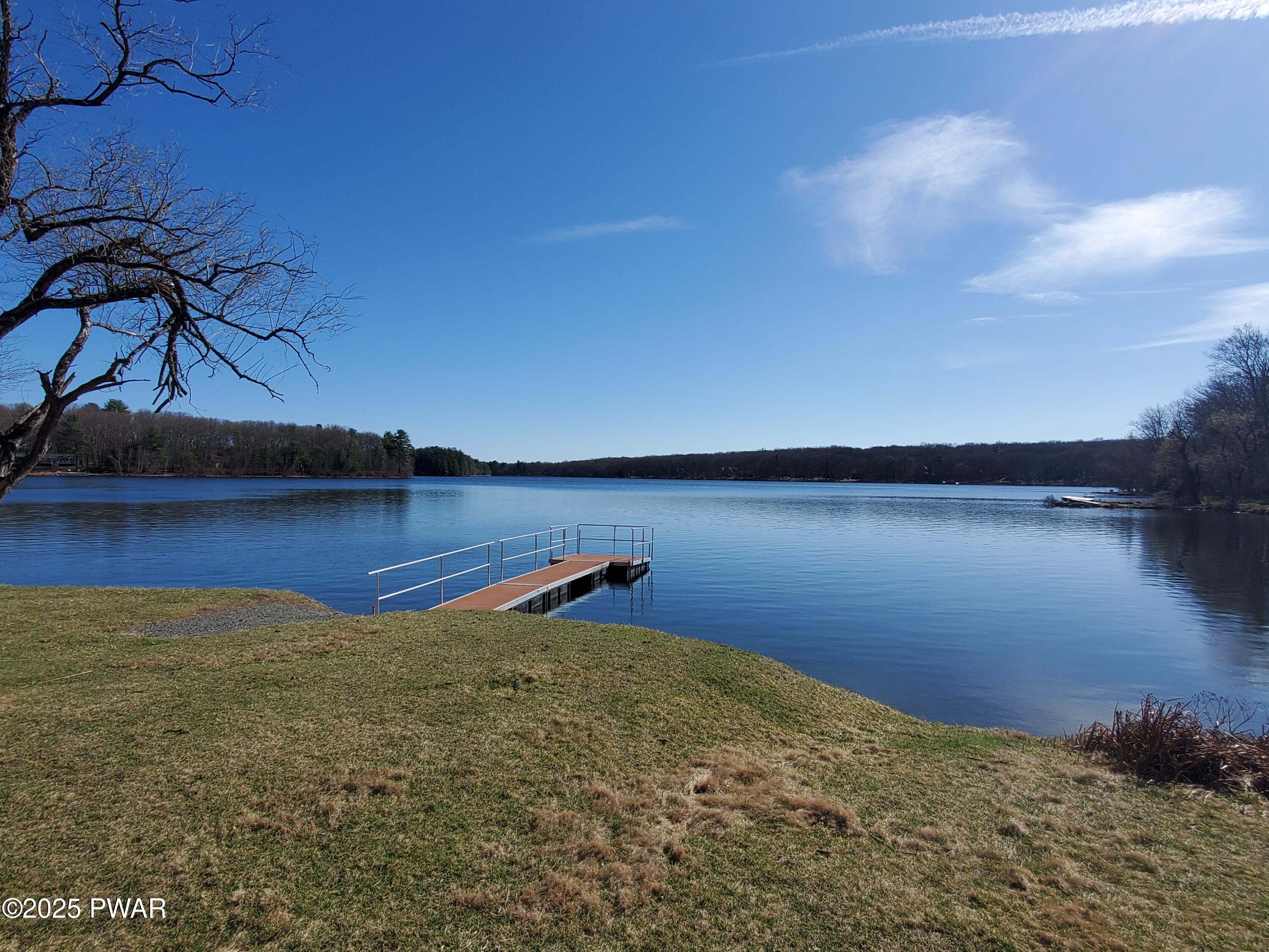 120 Fawn Lake Drive, Hawley, Pennsylvania image 10