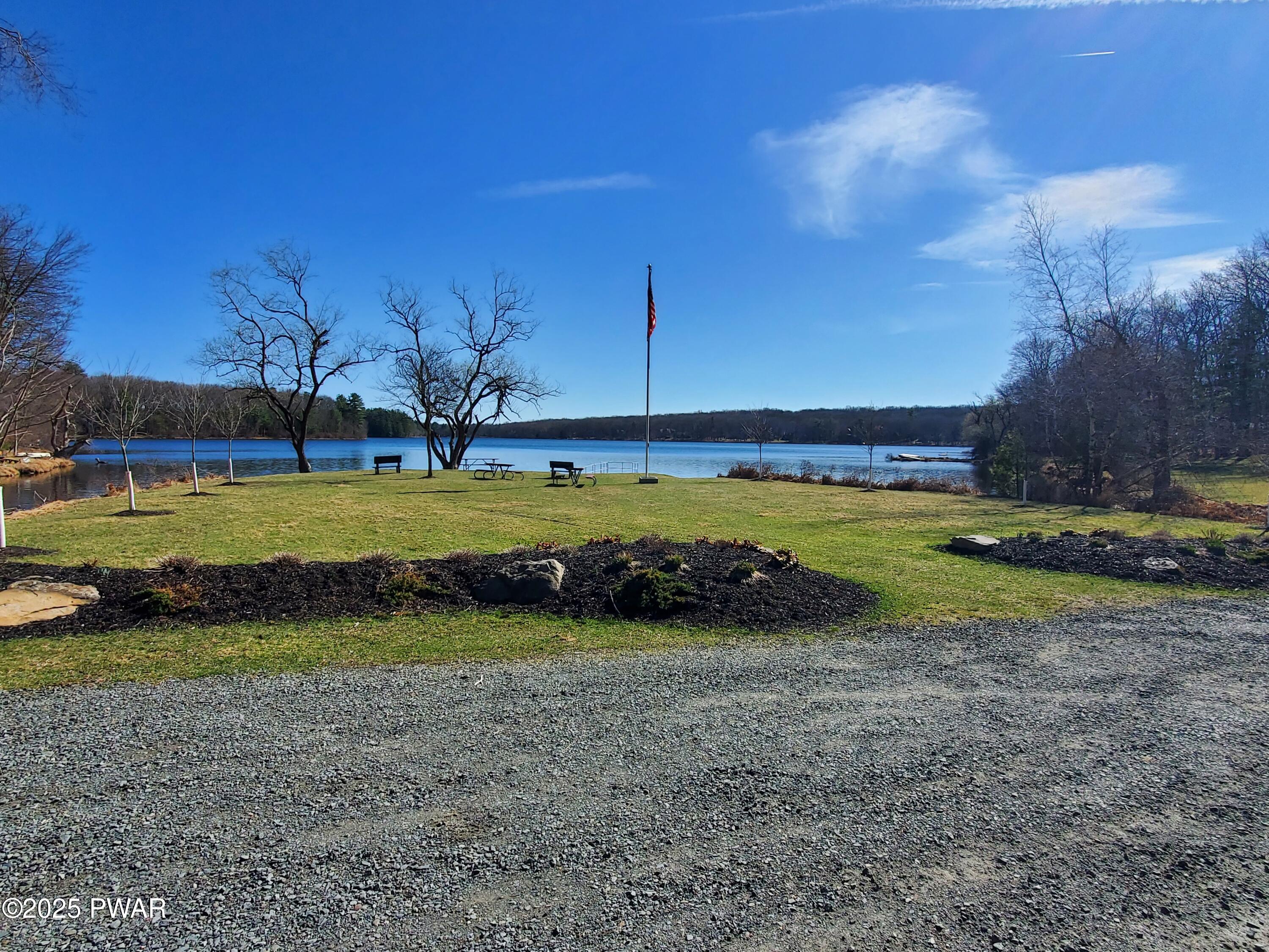 120 Fawn Lake Drive, Hawley, Pennsylvania image 9