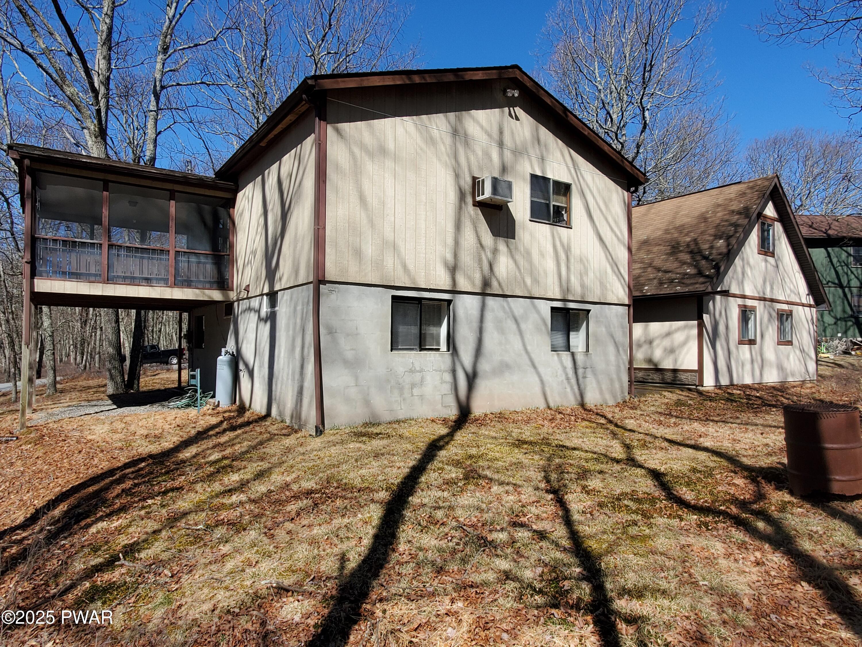 120 Fawn Lake Drive, Hawley, Pennsylvania image 8