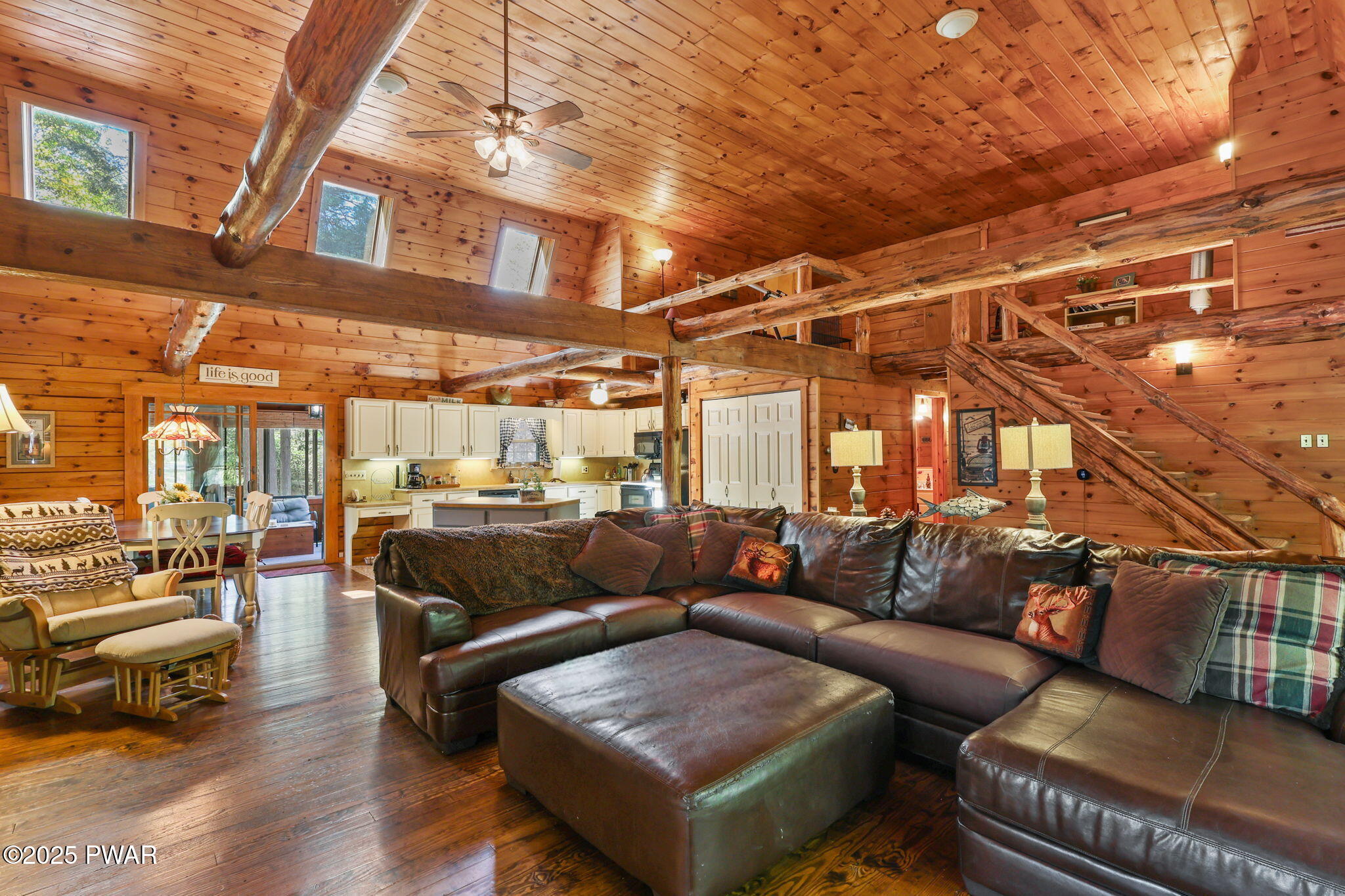 128 Timber Lane, Tafton, Pennsylvania image 4