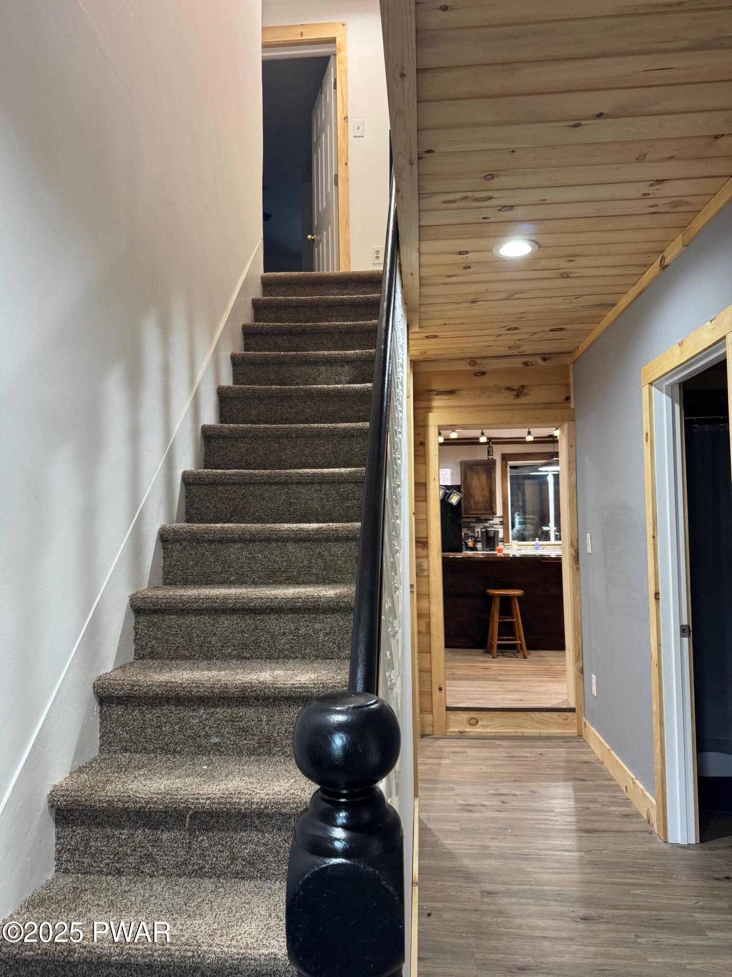 8 Kaiser Strasse, Beach Lake, Pennsylvania image 17