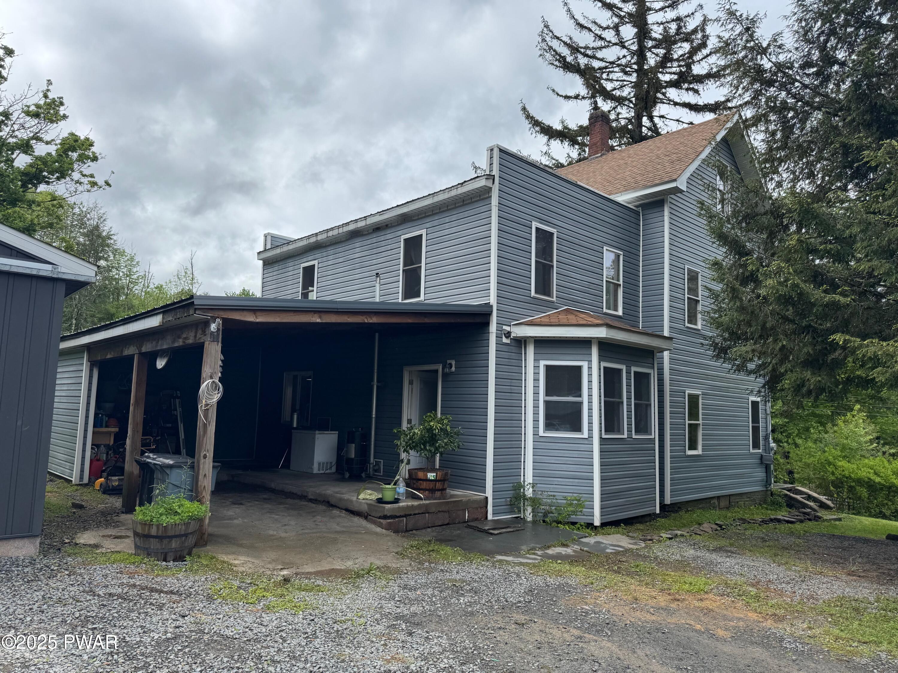 8 Kaiser Strasse, Beach Lake, Pennsylvania image 5