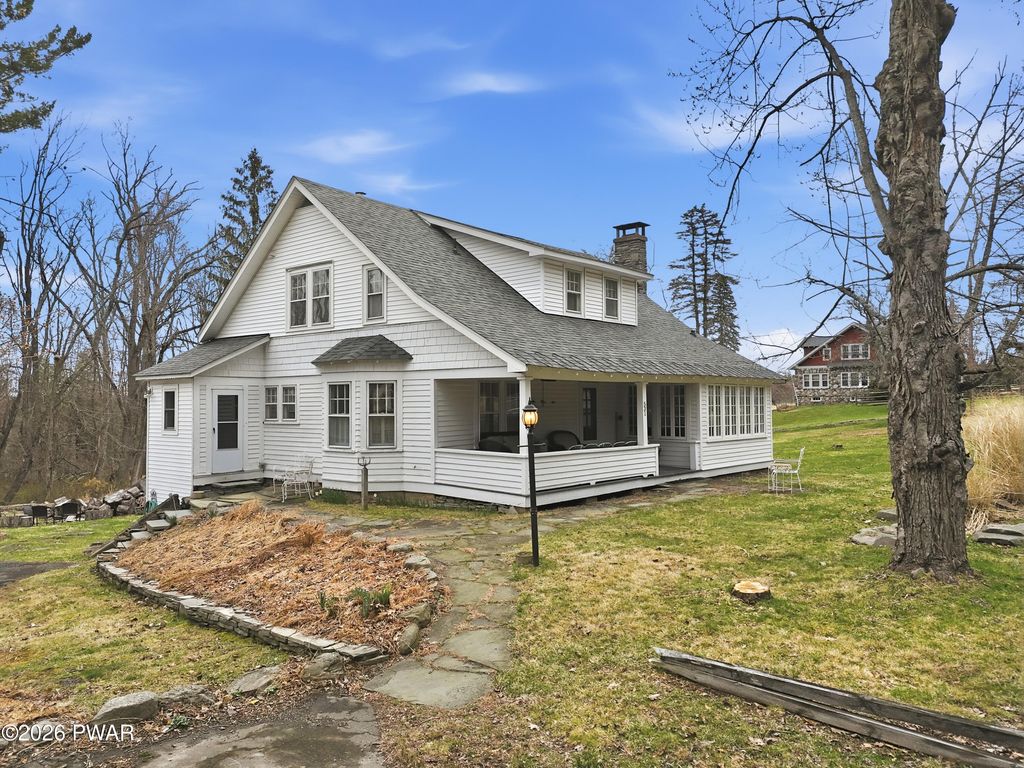 Photo of 531 Rt 507, Paupack, PA 18451 (MLS # PW260792)