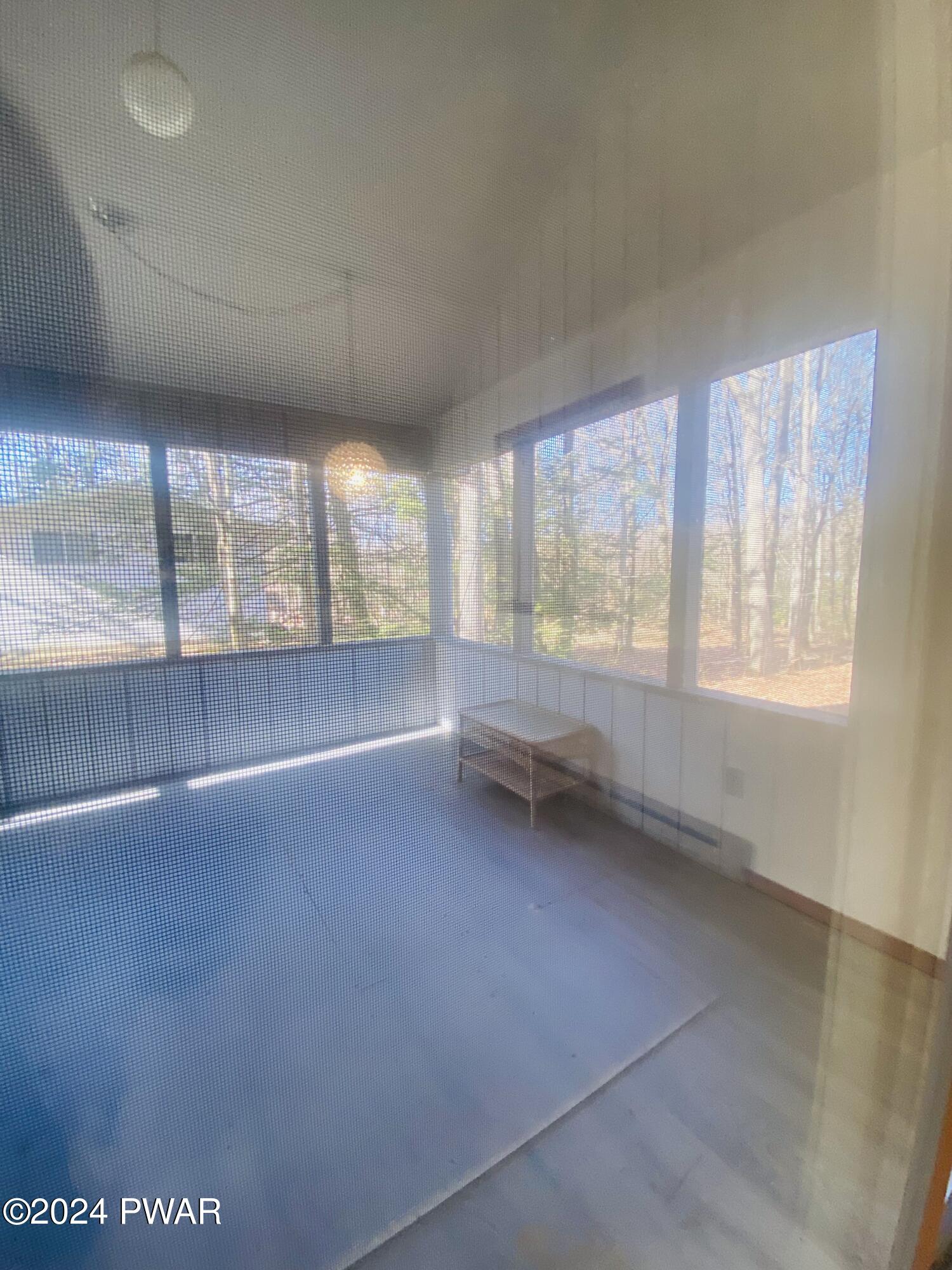 Lords Valley, Pennsylvania 18428, United States, 3 Bedrooms Bedrooms, ,2 BathroomsBathrooms,Residential,Pending,59809