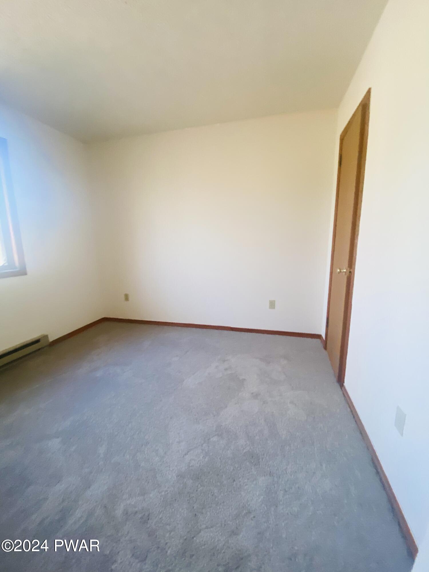 Lords Valley, Pennsylvania 18428, United States, 3 Bedrooms Bedrooms, ,2 BathroomsBathrooms,Residential,Pending,59809