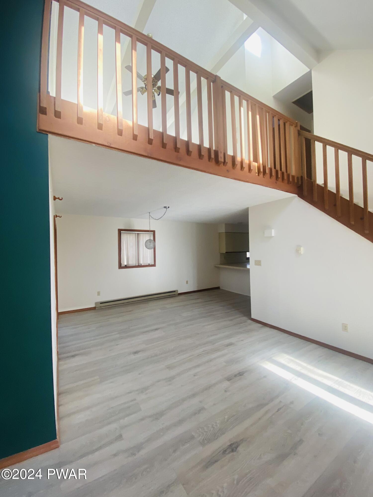 Lords Valley, Pennsylvania 18428, United States, 3 Bedrooms Bedrooms, ,2 BathroomsBathrooms,Residential,Pending,59809