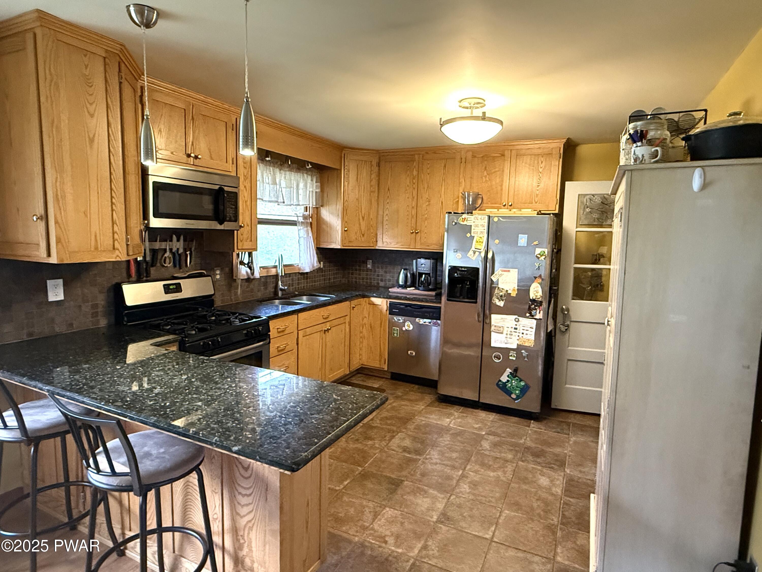 15 Sunset Avenue, Honesdale, Pennsylvania image 2