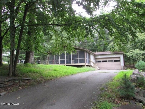 Homes For Sale - 379 Wild Acres Drive<br/> Pike County, Dingmans Ferry, PA 18328